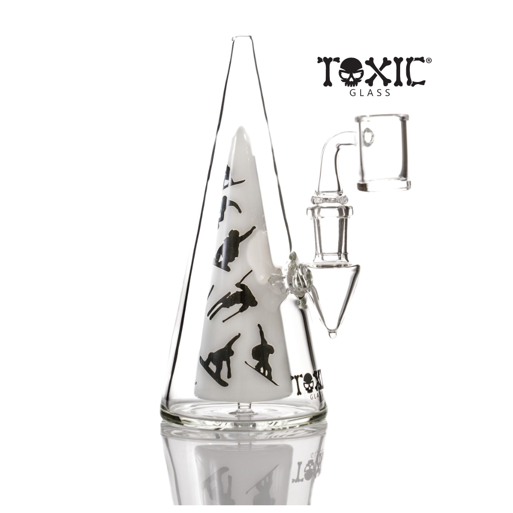 7.3″ Toxic Skiing Pyramid (TX91)